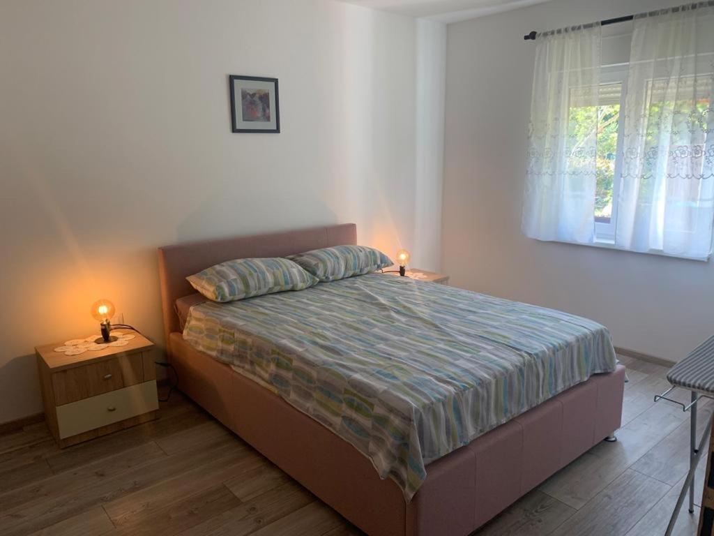 Apartman Dalija ヴィンクラン エクステリア 写真