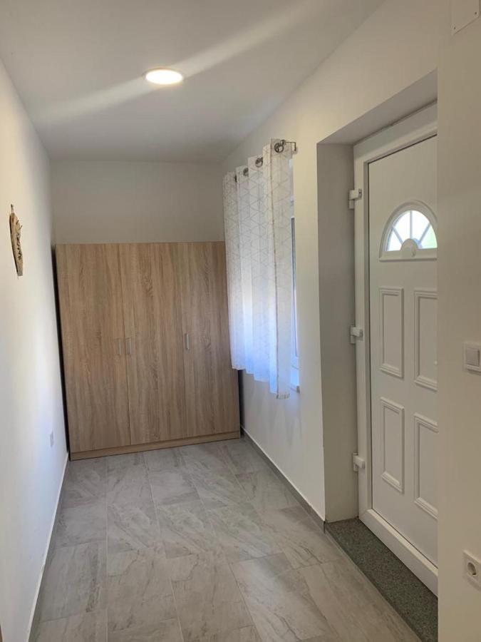 Apartman Dalija ヴィンクラン エクステリア 写真