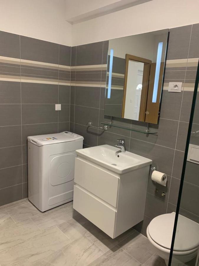 Apartman Dalija ヴィンクラン エクステリア 写真